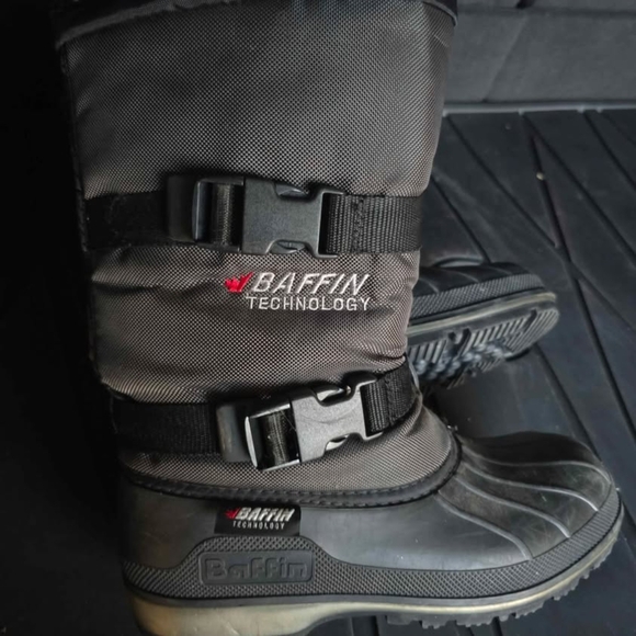 Baffin Black Winter Boots - Picture 1 of 5